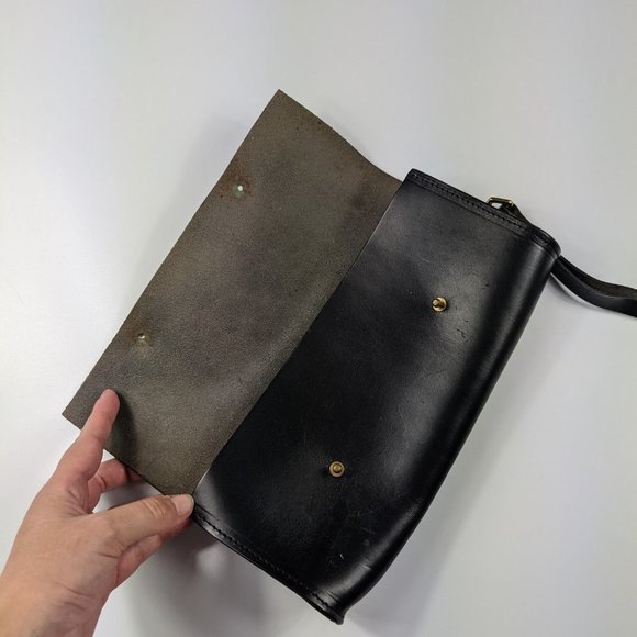 Grace Gordon The Cara Leather Cutch Purse - Picture 11 of 13